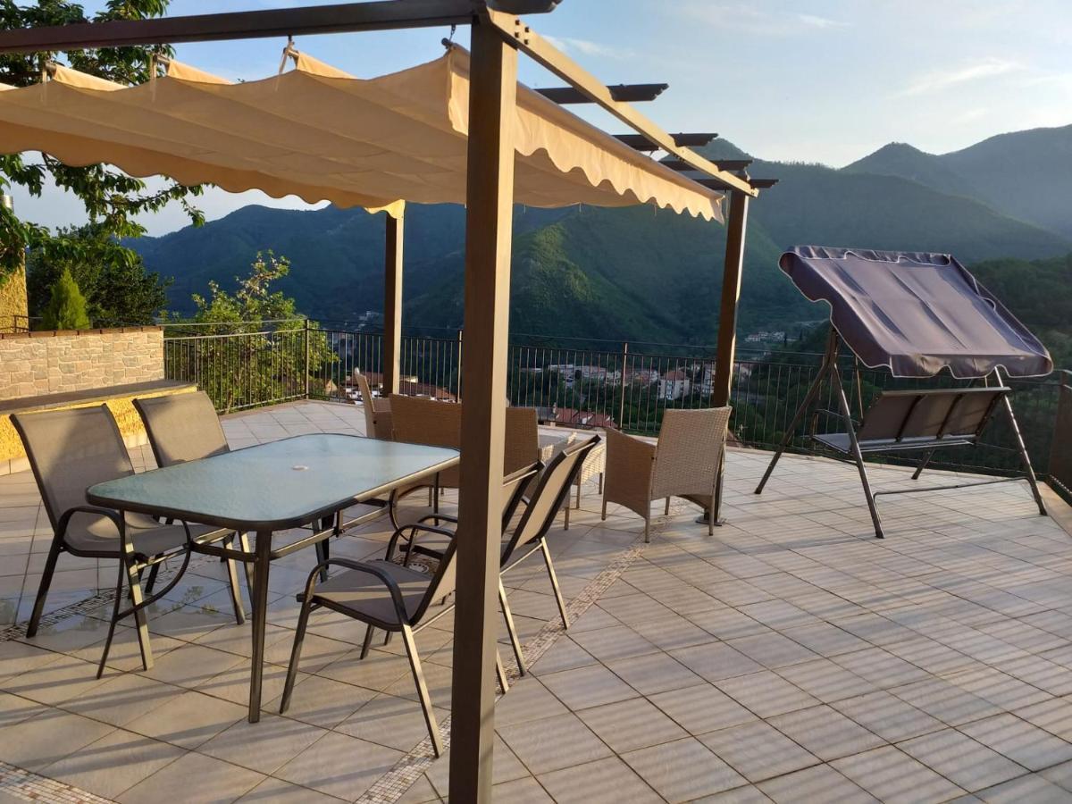 La Cornice Dei Monti トラモンティ エクステリア 写真